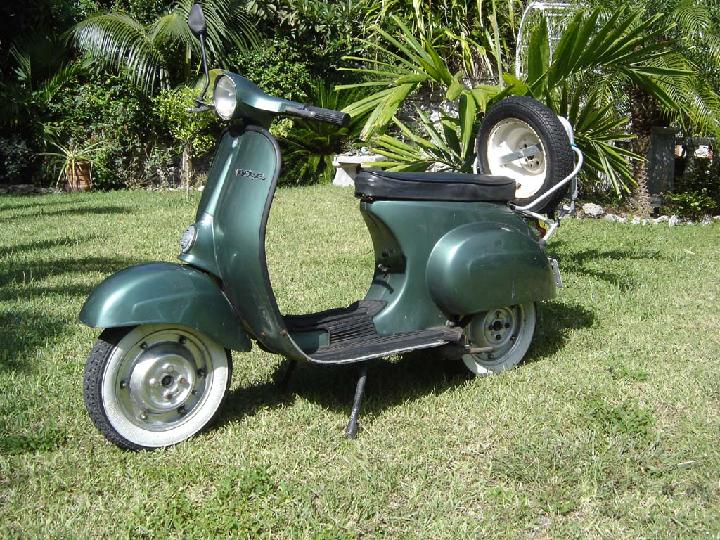 Vespa 90: Vespa 90 left side